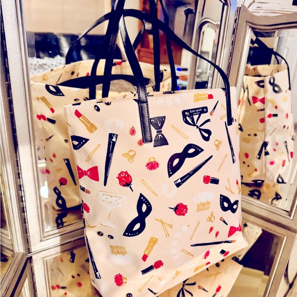 Kate Spade Mask and Makeup Print Tote - Picture 6 of 11